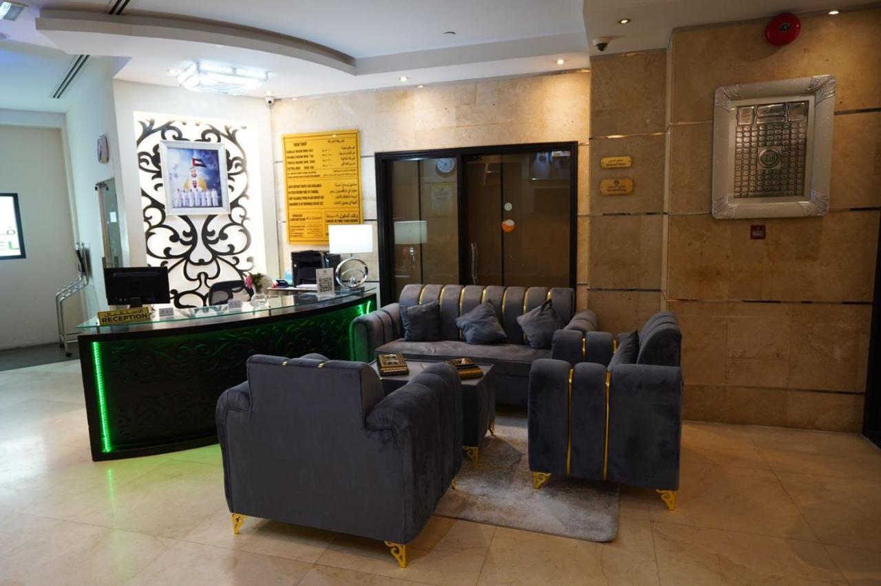 Cube Hotel Дубай Екстериор снимка